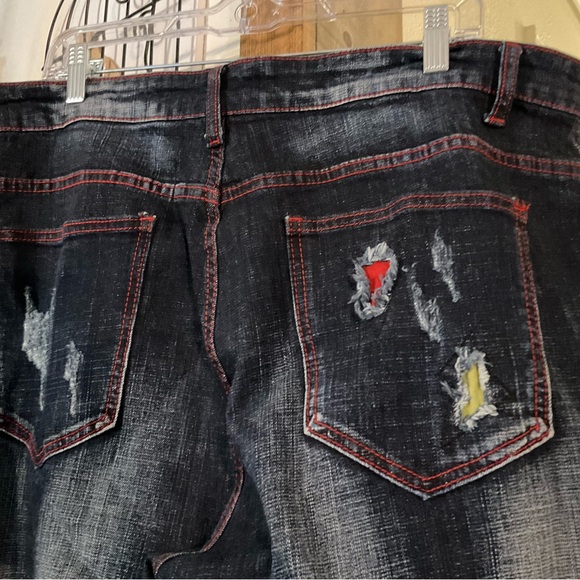 Source Unknown Men's Straight Jeans with Red and Yellow Accents like new - Picture 4 of 10